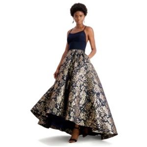 Betsy & Adam Womens Spaghetti Strap Sweetheart Neckline  Dress Gown Size 4